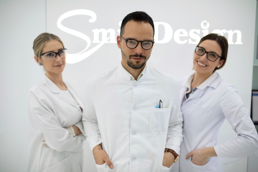 Stomatolozi